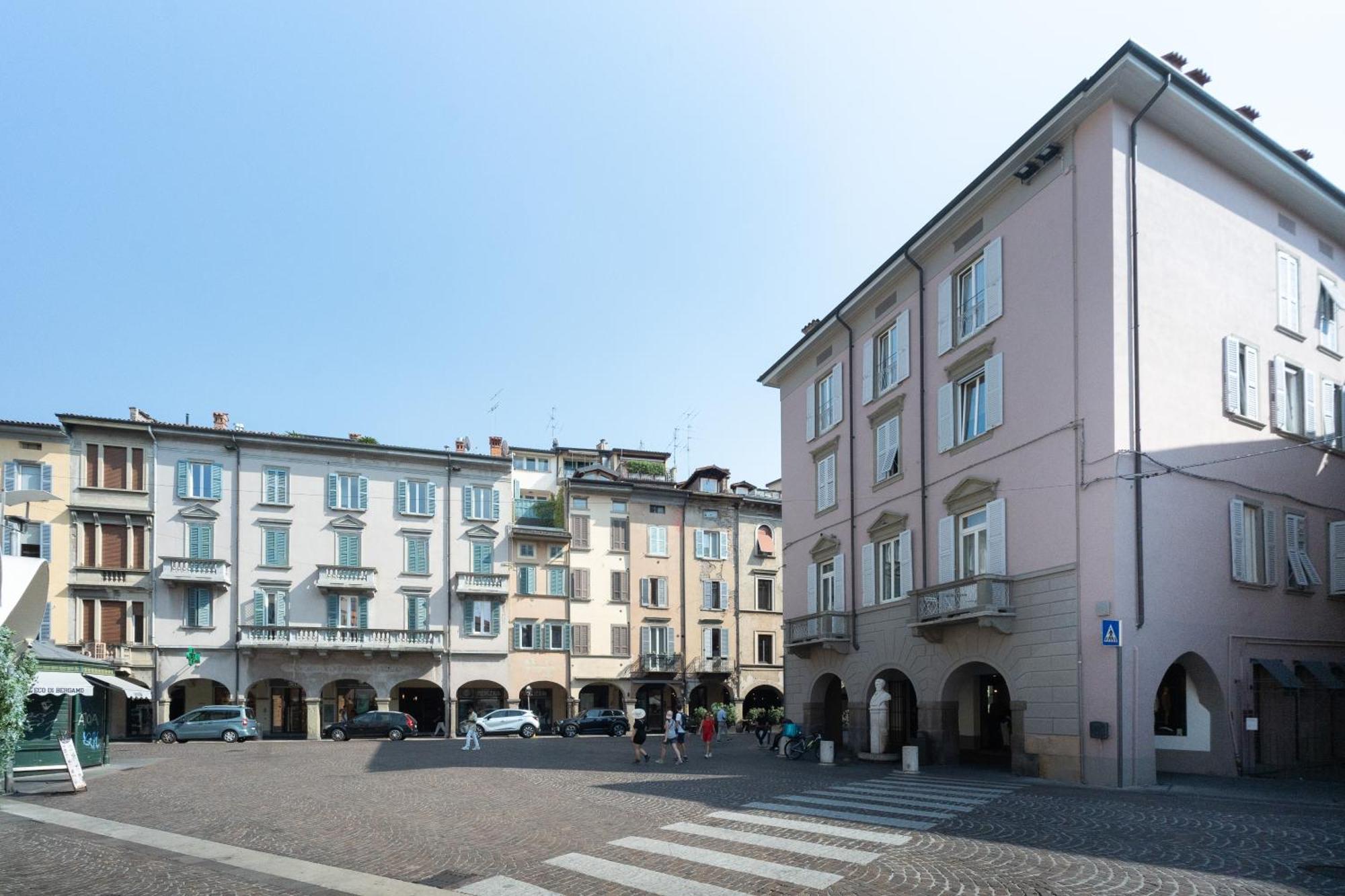 Al Donni Aircon City Center Bergame Extérieur photo